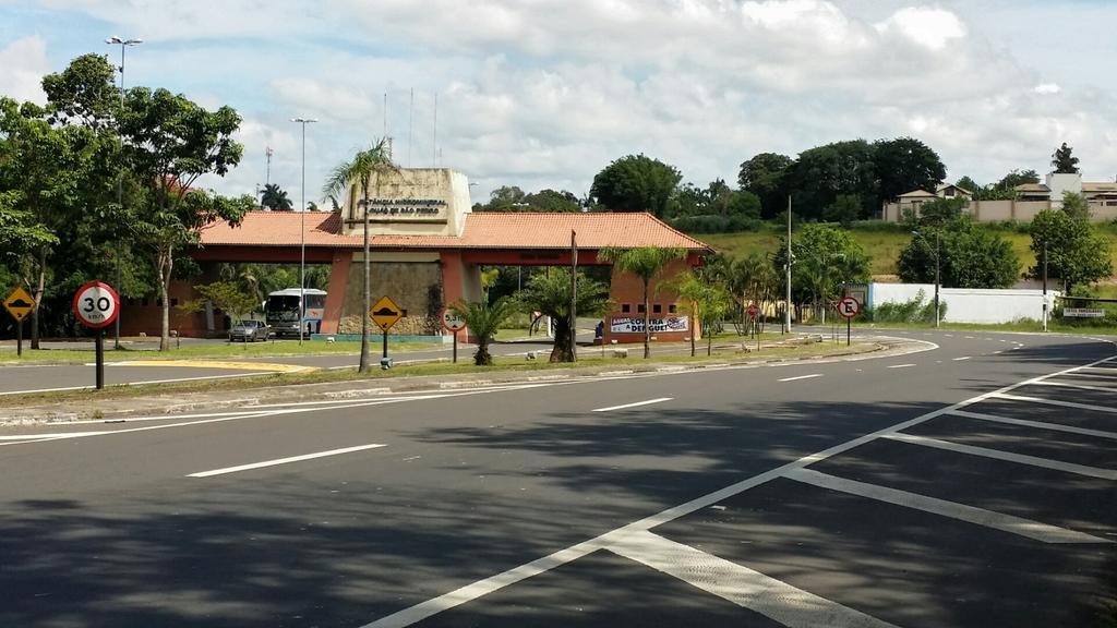 Pousada Suites Águas de São Pedro מראה חיצוני תמונה